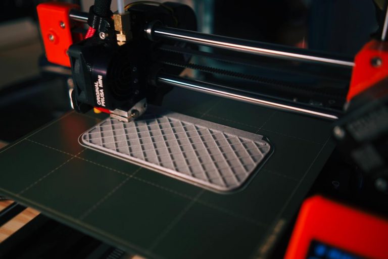 Jak działają drukarki 3D?